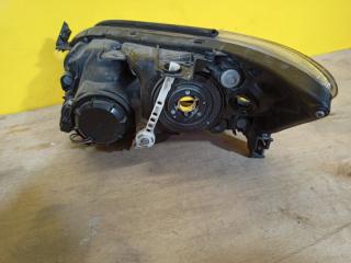 Фара правая RAV4 05-12