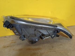 Фара правая RAV4 05-12