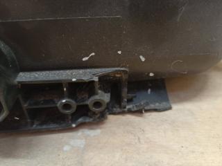 Фара правая RAV4 05-12