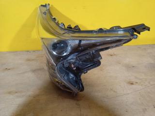 Фара правая TOYOTA PRIUS 16-