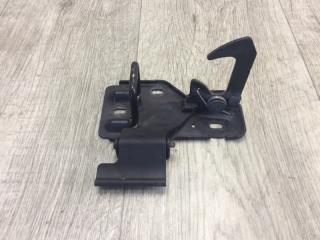 Замок капота CAYENNE 02-07 2006 955 4.5i M48