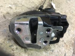 Замок двери задний левый PRIUS PLUS 11-14 2013 ZVW41L 1.8 2ZRFXE