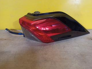 Фонарь наружный правый TOYOTA RAV4 18-