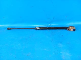 Амортизатор крышки багажника правый TOYOTA PRIUS 16- 2016