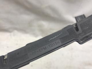 Решетка переднего бампера LEAF 10-17