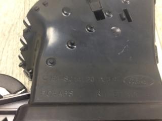 Дефлектор воздушный правый ESCAPE 12-19 2018 TM2 2.5 T25HDEX