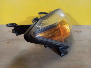 Фара правая RAV4 05-12