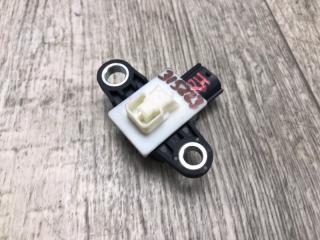 Датчик удара передний правый QASHQAI/ROGUE SPORT 14- 2020 J11 2.0L MR20DD