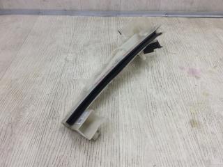 Направляющая стекла двери задняя правая FORD ESCAPE 12-19 TM2 2.5 T25HDEX