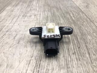 Датчик удара передний левый QASHQAI/ROGUE SPORT 14- 2020 J11 2.0L MR20DD