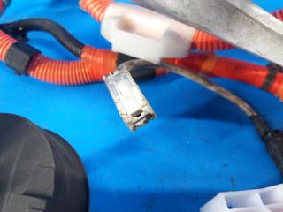Проводка высоковольтной батареи PRIUS - 30 09-17 2010 ZVW30