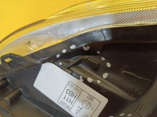 Фара правая PRIUS - 30 09-17