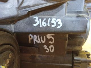 Фара правая PRIUS - 30 09-17