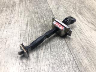 Ограничитель двери передний левый NISSAN QASHQAI/ROGUE SPORT 14- 2020