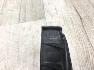 Накладка петли крышки багажника правая OUTLANDER XL 05-13 2007 2.4 4B12