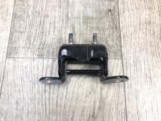 Петля двери верхняя задняя правая QASHQAI/ROGUE SPORT 14- 2020 J11 2.0L MR20DD