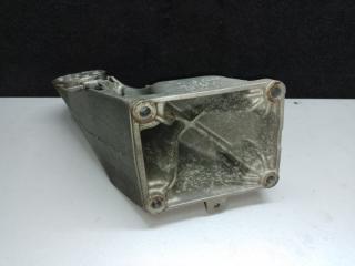 Кронштейн двигателя TOUAREG 02-10 2007 BHK 3.6