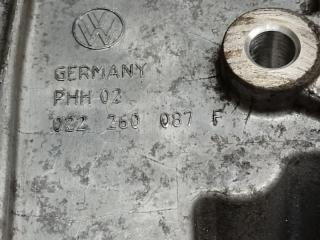 Кронштейн генератора VOLKSWAGEN TOUAREG 02-10 BHK 3.6