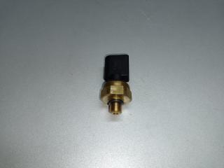 Датчик давления топлива TOUAREG 02-10 2007 BHK 3.6