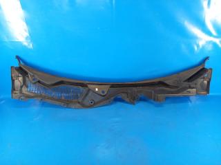 Пластик под лобовое стекло / Жабо MUSTANG 15- 2017 3.7 C37PDED