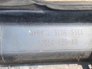 Накладка порога наружная левая MDX (YD3) 13-21 2013 3.5 J35Y5