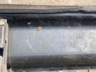 Накладка порога наружная правая MDX (YD3) 13-21 2013 3.5 J35Y5