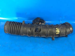 Патрубок воздушного фильтра LEXUS IS250/350 05-13 GSE21L 3.5 2GR-FSE