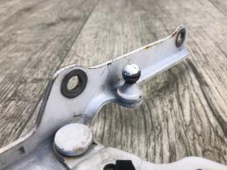 Петля крышки багажника правая LEGACY 09-15 BM 2012 SEDAN 3.6 EZ36