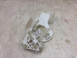 Кронштейн замка двери задний правый VOLKSWAGEN TIGUAN 08-17 5N 2.0 CCTA