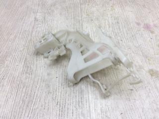 Кронштейн замка двери передний правый VOLKSWAGEN TIGUAN 08-17 5N 2.0 CCTA