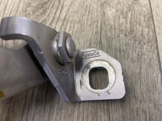 Петля двери верхняя задняя правая ESCAPE 12-19 2018 TM2 2.5 T25HDEX