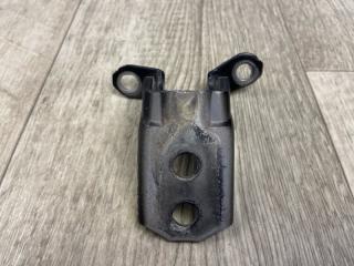 Петля двери верхняя передняя левая INFINITI Q50 15-20 2016 Б/У Петля двери верхняя передняя левая INFINITI Q50 15-20 2016