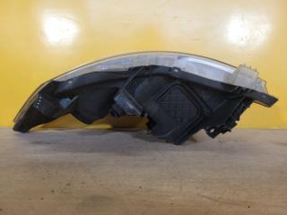 Фара правая AURIS 06-12