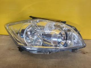 Фара правая TOYOTA AURIS 06-12