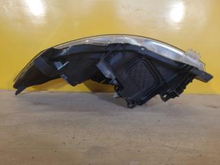 Фара правая AURIS 06-12