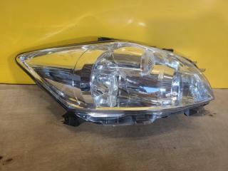 Фара правая AURIS 06-12