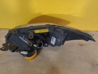 Фара правая AURIS 06-12