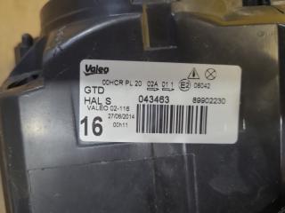 Фара левая AURIS 06-12