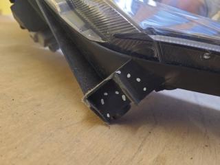 Фара левая AURIS 06-12