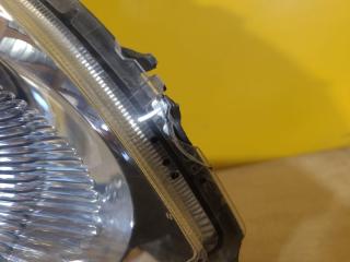 Фара правая AURIS 06-12