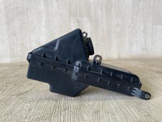 Резонатор воздушного фильтра MITSUBISHI CARISMA 95-04 1.8 GDI