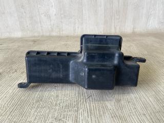 Резонатор воздушного фильтра CARISMA 95-04 1.8 GDI