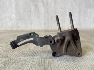 Кронштейн двигателя CARISMA 95-04 1.8 GDI