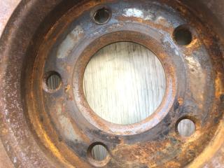 Тормозной диск передний передний левый GRAND CARAVAN 08-