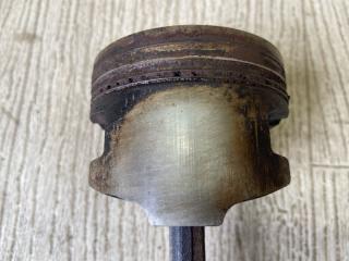 Шатун CARISMA 95-04 1.8 GDI