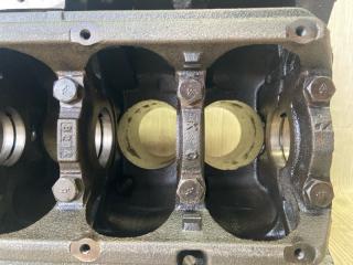 Блок двигателя CARISMA 95-04 1.8 GDI