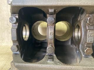 Блок двигателя CARISMA 95-04 1.8 GDI