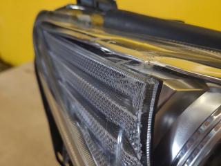 Фара правая RAV4 13-19