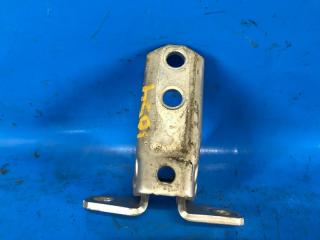 Петля двери нижняя передняя левая OUTLANDER XL 05-13 2011 2.4 4B12