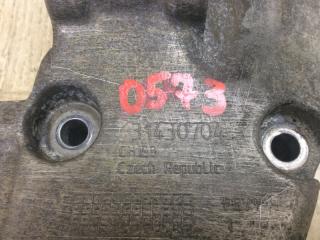 Кронштейн генератора XC90 15-19 2015 Внедорожник B4204T27